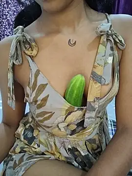 dipika-13 Adlı Modelin Canlı XXX Sohbeti