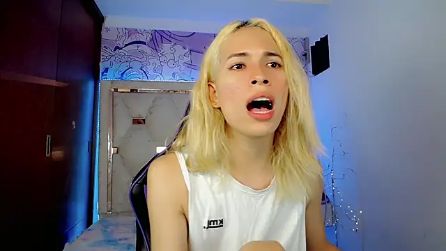 Larry_craft Live XXX-Chat