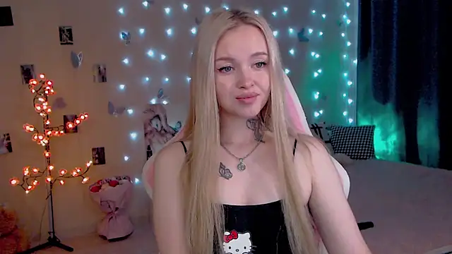 Chat +18 de Naughty_Mable ao vivo
