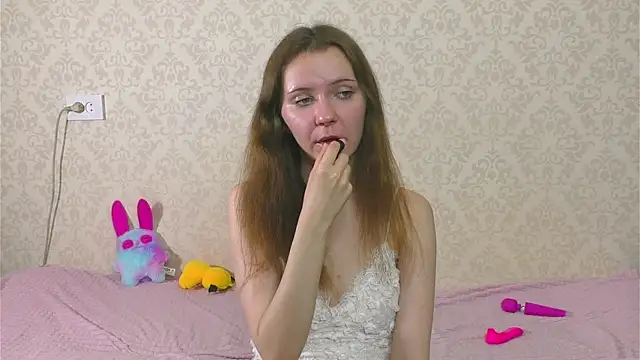 Cuteal1ce's Live XXX Chat