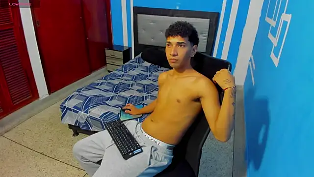 Chatroom XXX en direct de efrain_boy