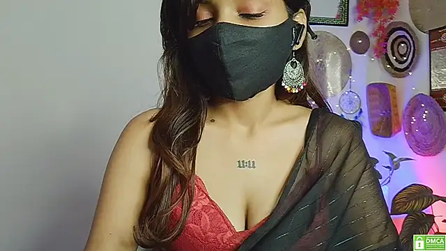 Yalinahotty's Live XXX Chat