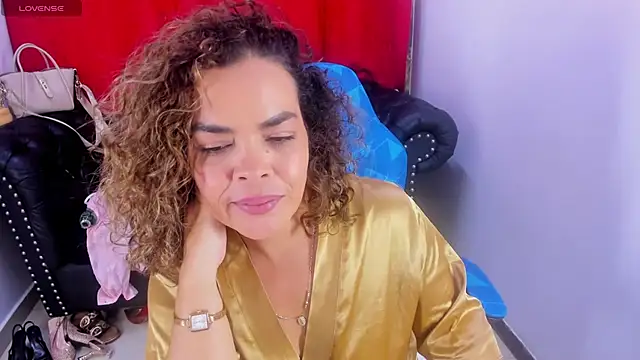 Abril_Beltran_'s Live XXX Chat