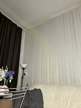 SkylineBliss' Live XXX Chat