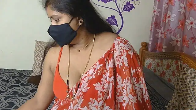 LouleyRani_'s Live XXX Chat