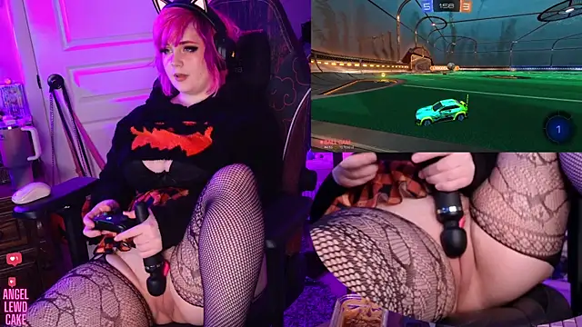 Živý XXX chat Angel-Lewd-Cake