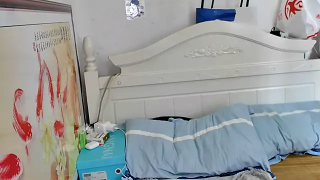 XXX chat uživo modela benly888