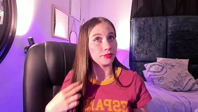 MiaWhiteBunny Chat XXX in diretta