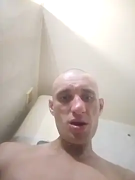 okon96 Chat XXX in diretta
