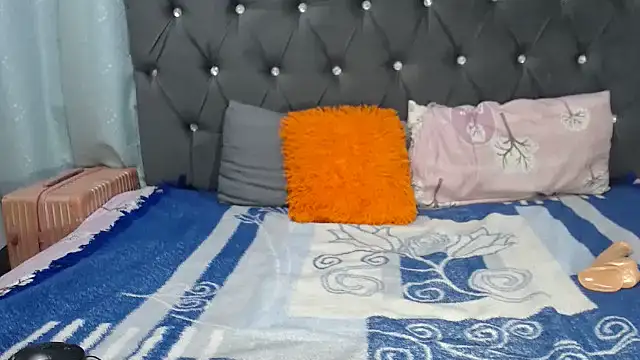 BootySoYummyX Live XXX-chat