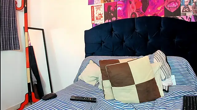 Chat +18 de ZOREN33 ao vivo