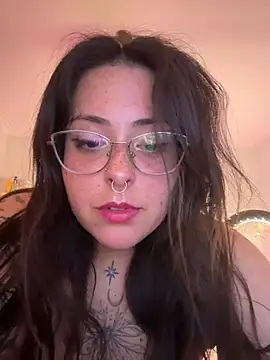 Mizztikaa's Live XXX Chat