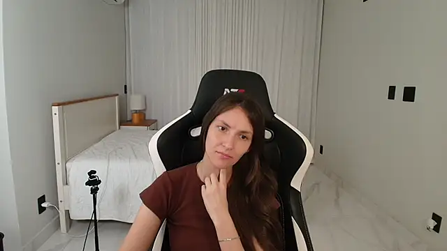 Chat +18 de upssnowy ao vivo
