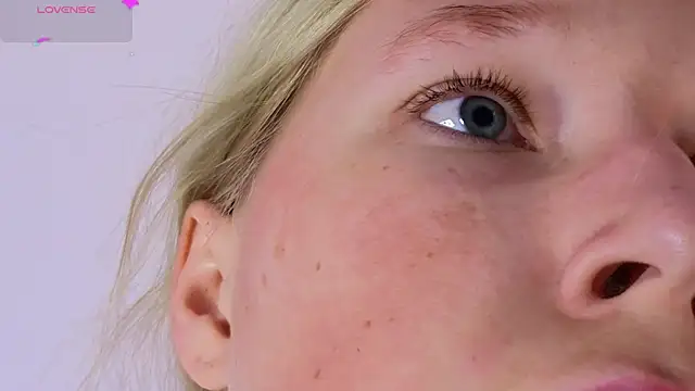startlightt's Live XXX Chat