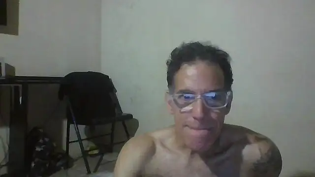 Chat XXX en directo de CaptainFox