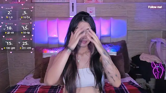 mia_devine_'s Live XXX Chat