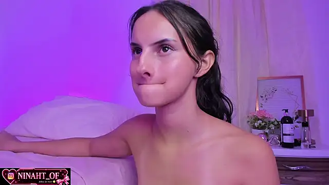 ninaht's Live XXX Chat