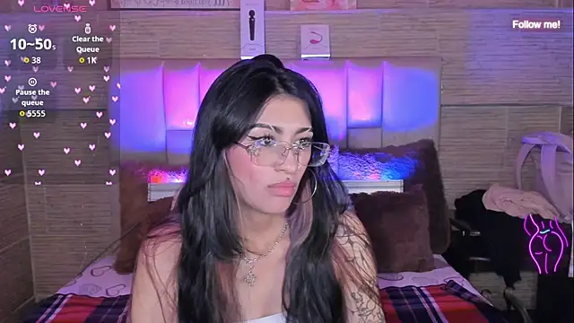 mia_devine_ লাইভ XXX চ্যাট