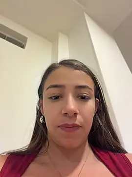 Hall_16 Live XXX-chat