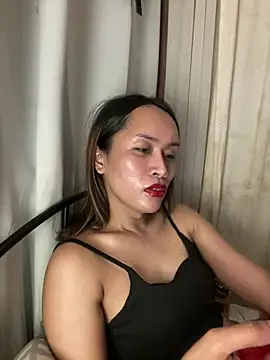 RomanticPearlTS Live XXX-Chat