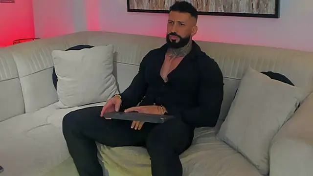 Chat +18 de jeff_clark7 ao vivo