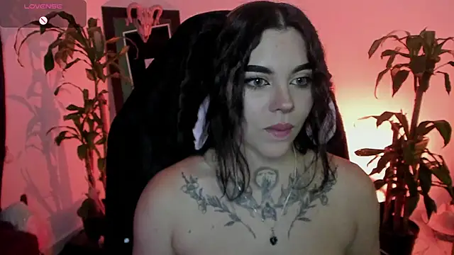 MissCharlottte_18n Live XXX chat