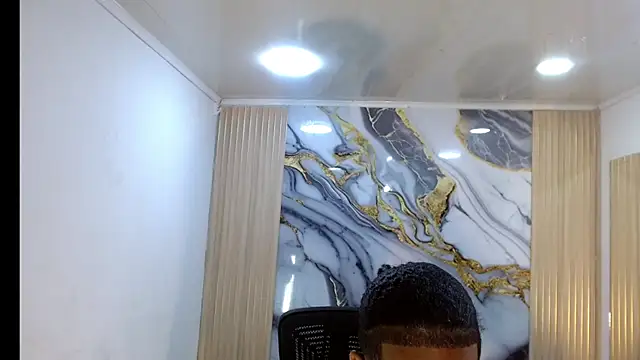 AfroWayuuun Live XXX chat
