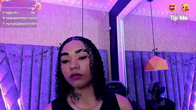 SkylerBloomm's Live XXX Chat