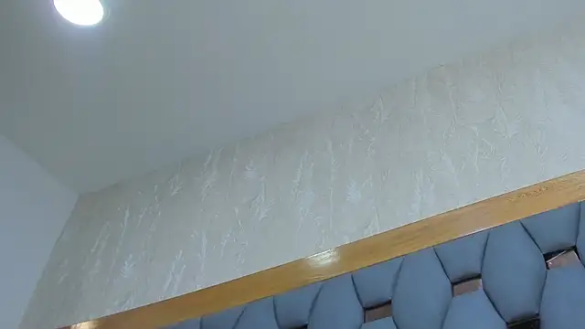 צ'אט XXX בשידור חי של crystal_sm