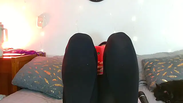 Chat +18 de Katicalatinmilf ao vivo