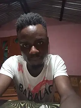 Sexboi254 网络视讯表演