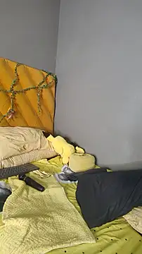 FreakySag_8888's Live XXX Chat