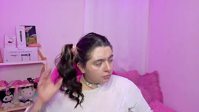 XXX chat uživo modela Sachi_Meow
