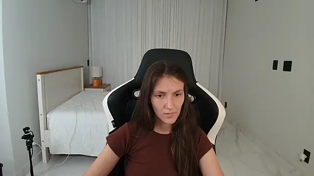 upssnowy live XXX chat