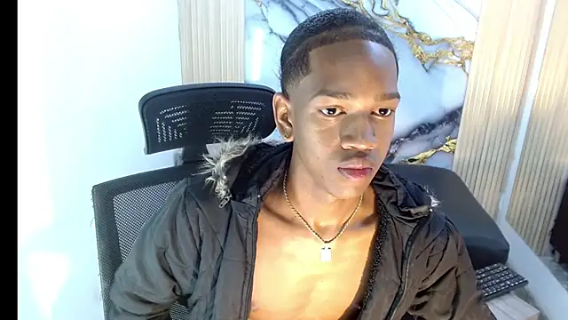 AfroWayuuu XXX чат на живо