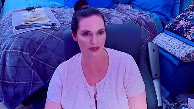 ninajaymes élő XXX-chatje