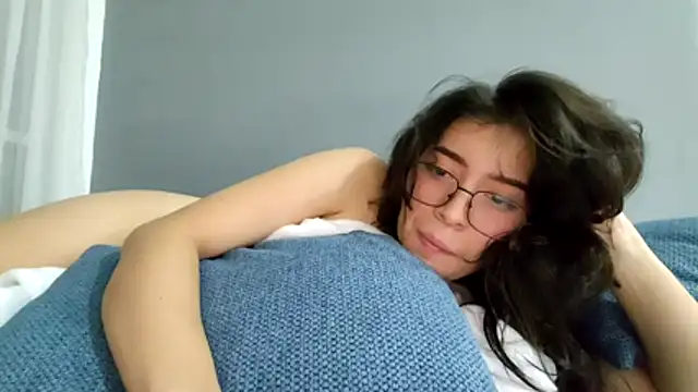 MiiaCullens' Live XXX Chat