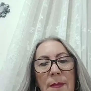 צ'אט XXX בשידור חי של EvaRobinson