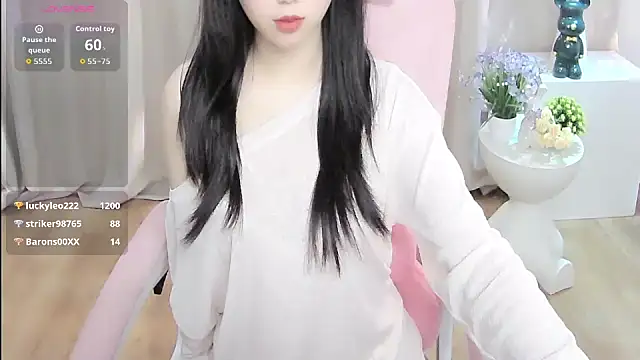 shynana 라이브 XXX 채팅