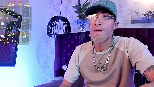 DrakeNeumann live XXX chat