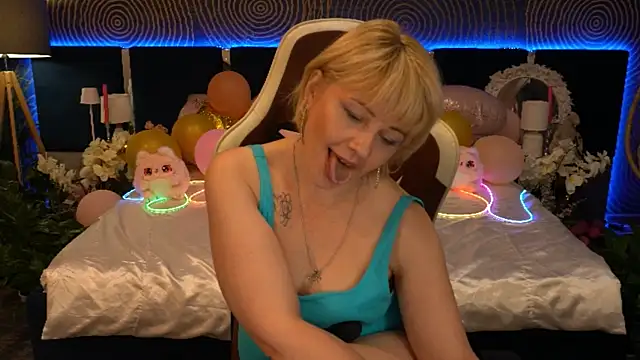 AmaraNights' Live XXX Chat