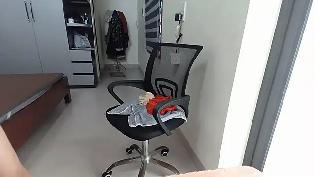 Sexy-laydyMai's Live XXX Chat