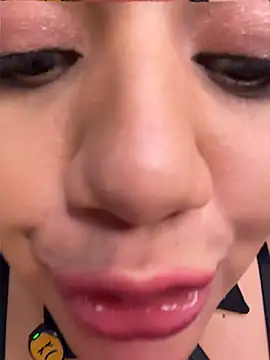 Isa_1207's Live XXX Chat
