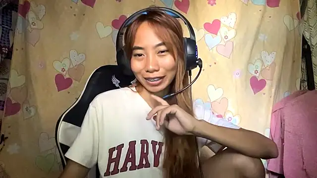 PiaSwida's Live XXX Chat