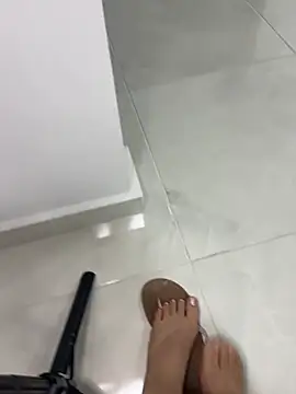Valentina_ro 现场XXX聊天