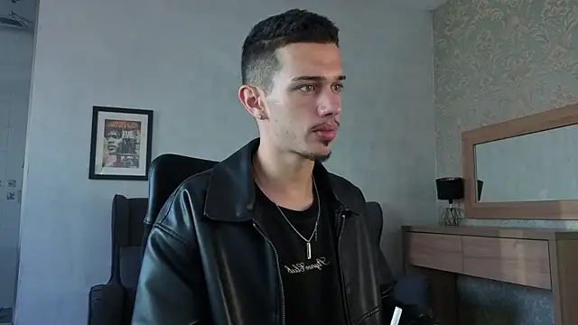 Chat +18 de KaydenDrew ao vivo