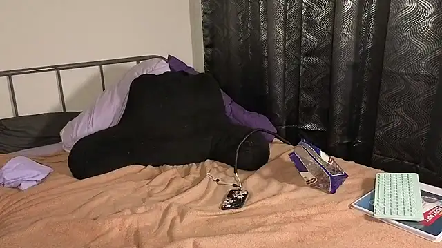 XXX chat uživo modela EXYevatell