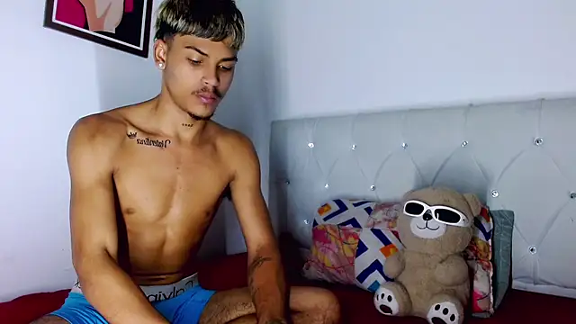 Онлайн чат XXX Angel_foxc13