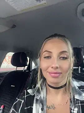 XXX chat uživo modela Blueeyed_Angel