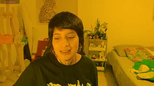 _Apola_77's Live XXX Chat